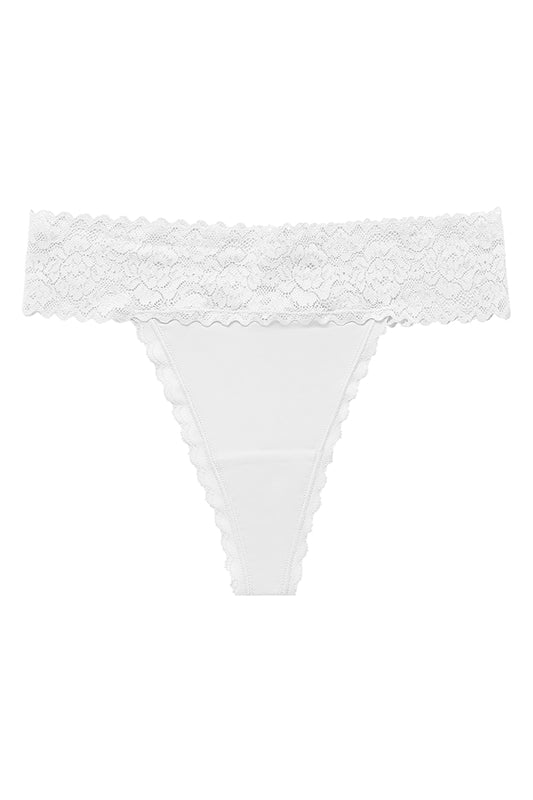 Eva Beyaz String